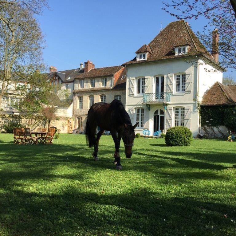 Residence La Buissonniere Compiègne Exteriör bild